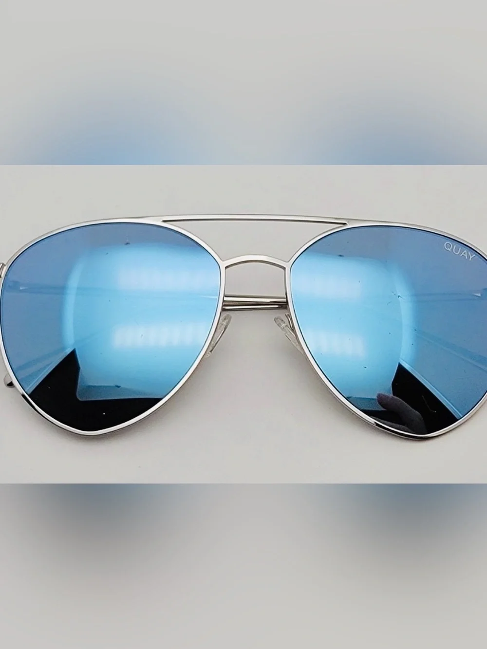 Quay x Jasmine  Oversized Aviator Mirrored Sunglasses - Silver Blue